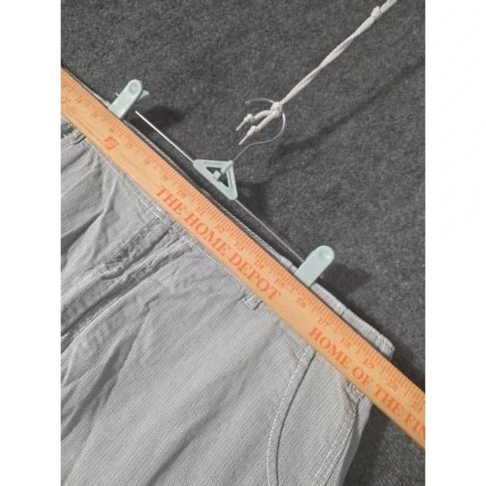 Levis Mens Pinstripe Cargo Shorts Blue White Hickory Stripe Size 40‎ 6-Pocket